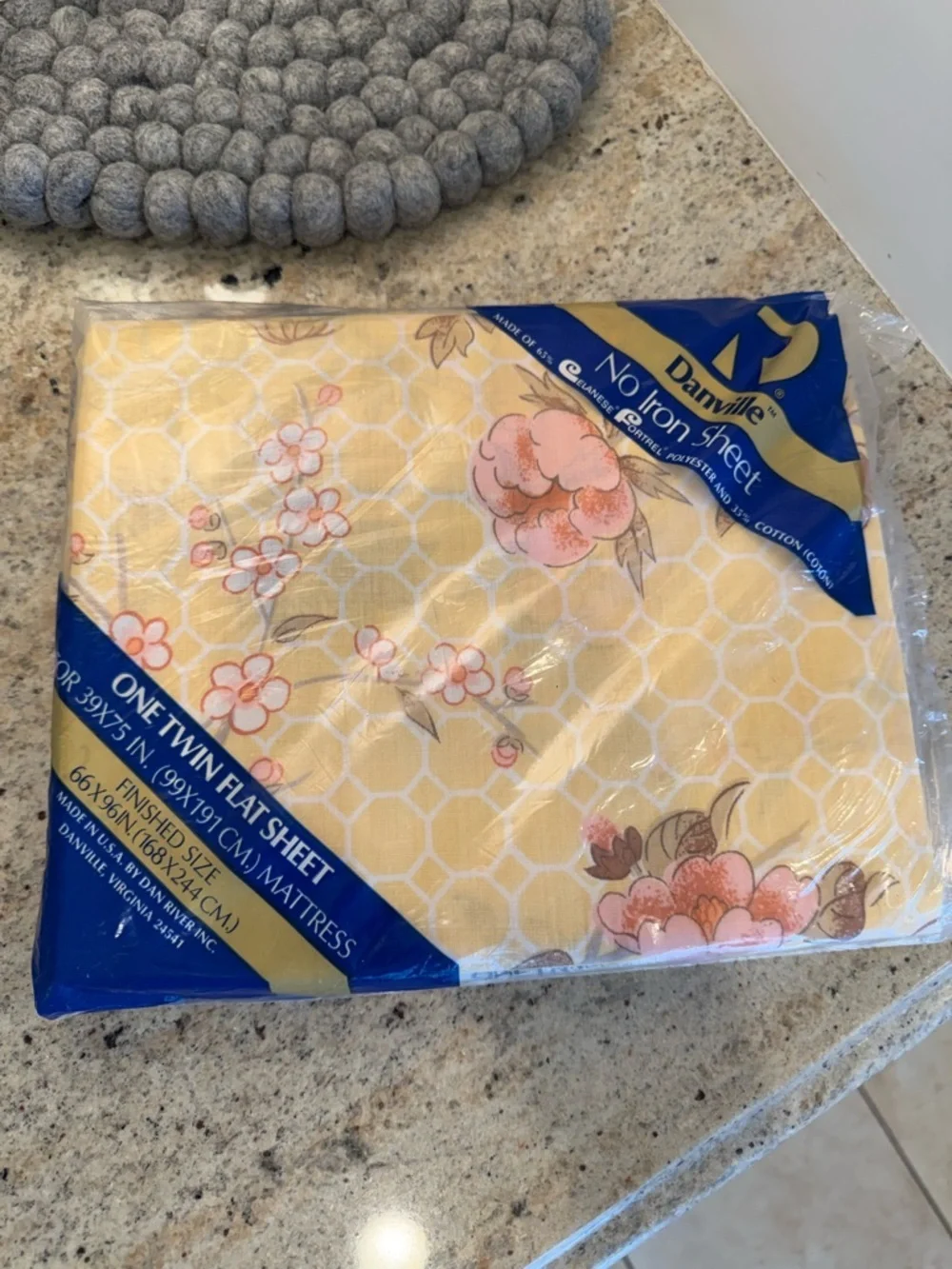 Danville Vintage No Iron Twin Flat Sheet - Yellow Floral